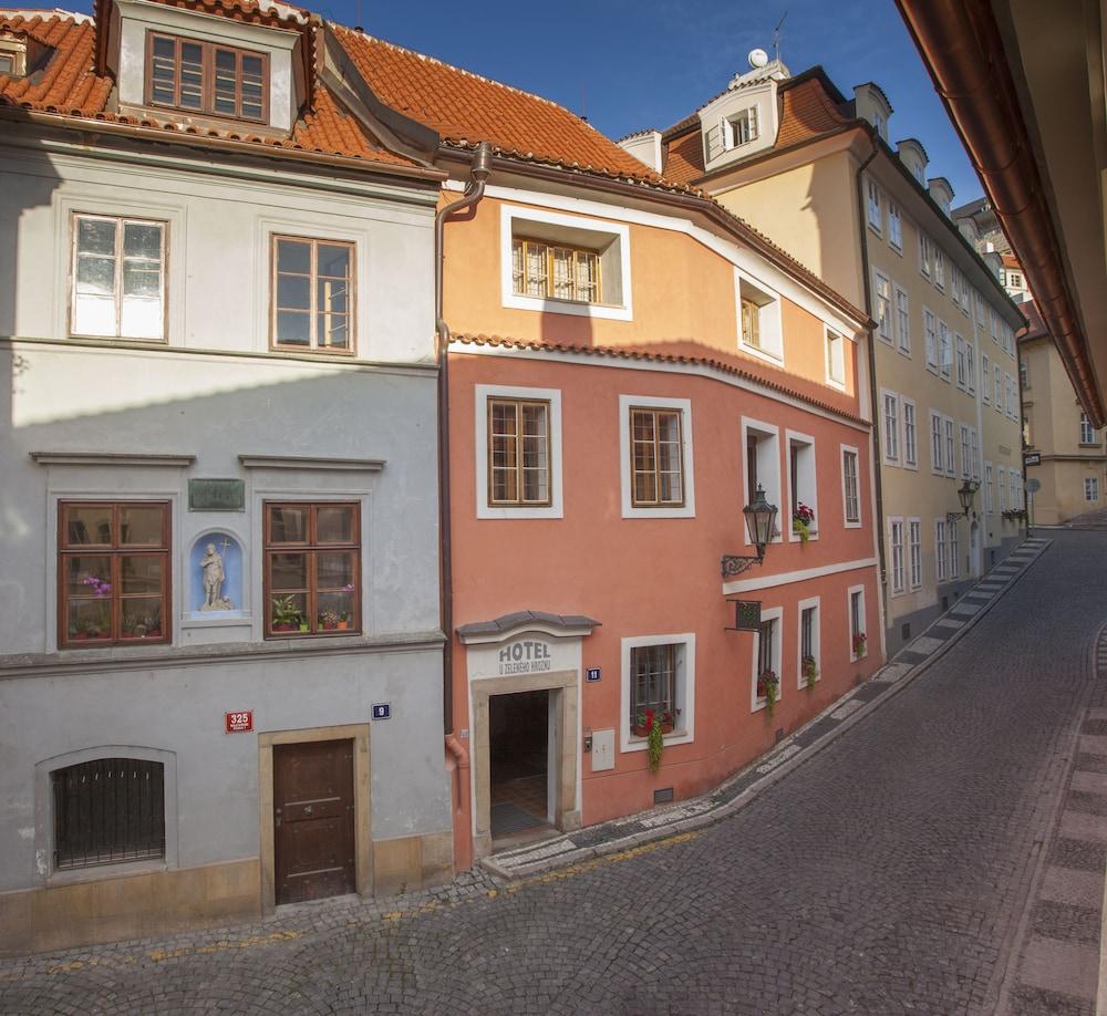 Hotel At The Green Grape Praha Eksteriør bilde